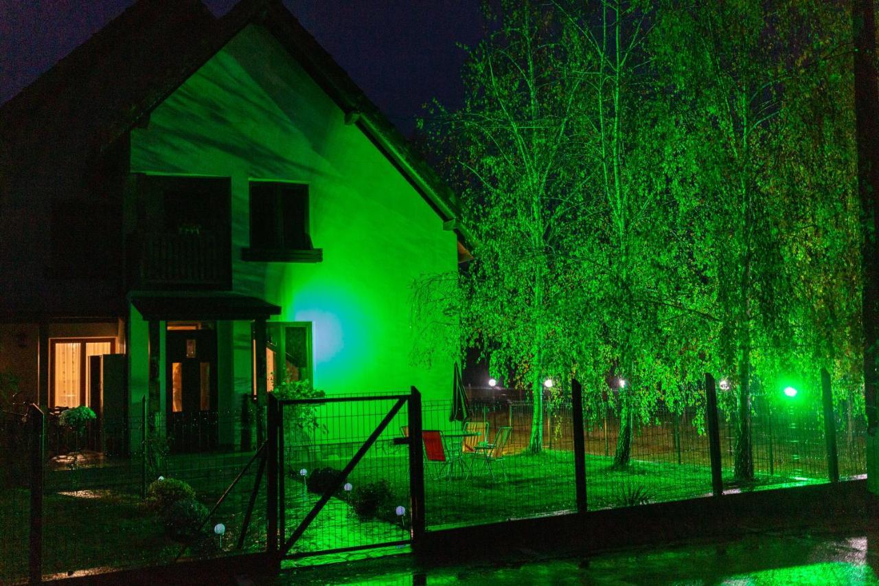 Conacul De Sub Munte Villa Novaci-Străini Buitenkant foto